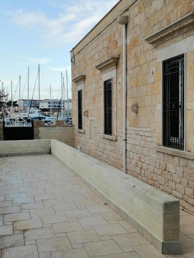Tre Metri Sopra Il Mare Villa Bisceglie Eksteriør bilde