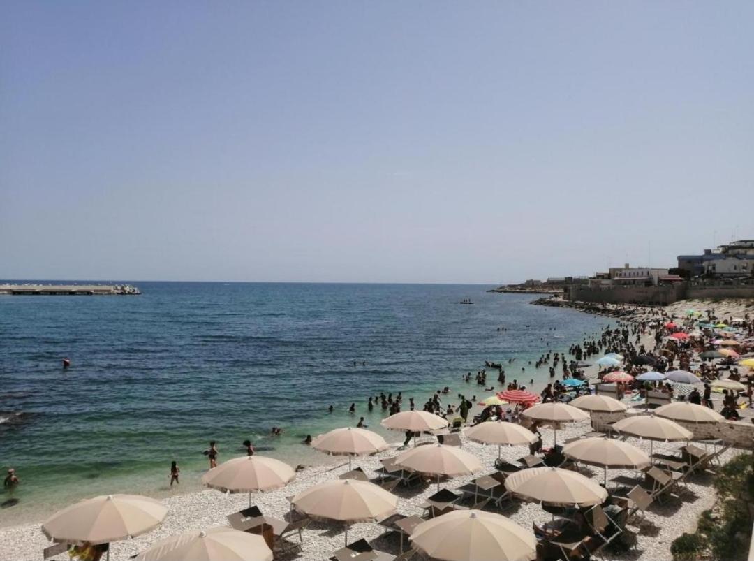 Tre Metri Sopra Il Mare Villa Bisceglie Eksteriør bilde